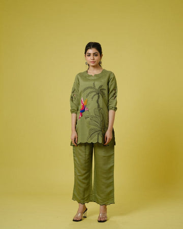 Olive 3/4th Sleeves Cotton Chanderi Tropical, Thread Work Hip Length Co-Ords