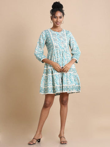 Turquoise 3/4th sleeves Cotton Floral print, mirror work Regular fit Knee length Kurta