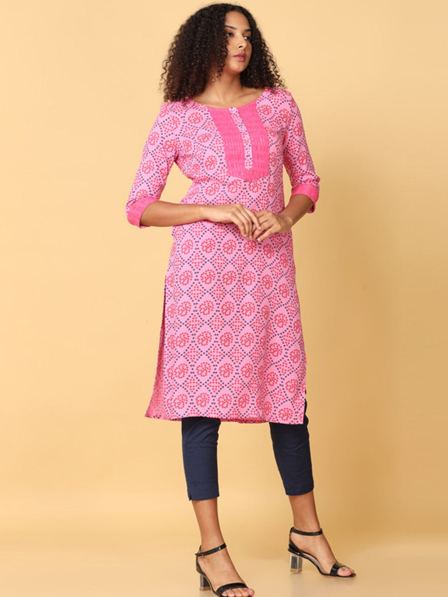 Hassu's Women Pink 3/4Th Sleeves Rayon Geometric Regular Knee Length Jewel Neck Kurta