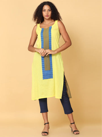 Hassu's Women Yellow Sleeveless Cotton Striped Regular Knee Length Sweetheart Neckline Kurta