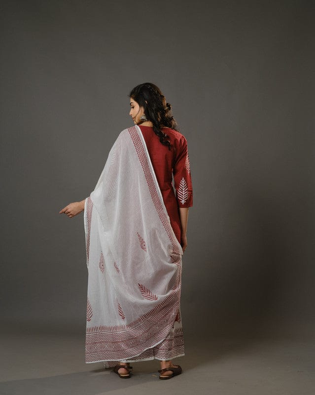 Maroon 3/4th Sleeves Cotton Machine Embroidery, Block Print Calf Length Kurta Set