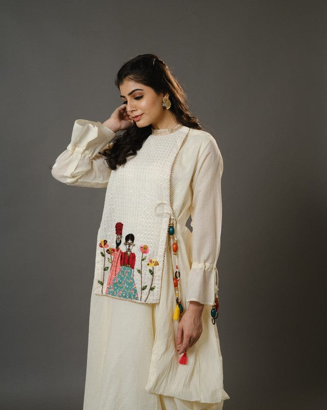 Cream Full Sleeves Cotton Art Work, Thread Work, Sequin Full Length Kurta