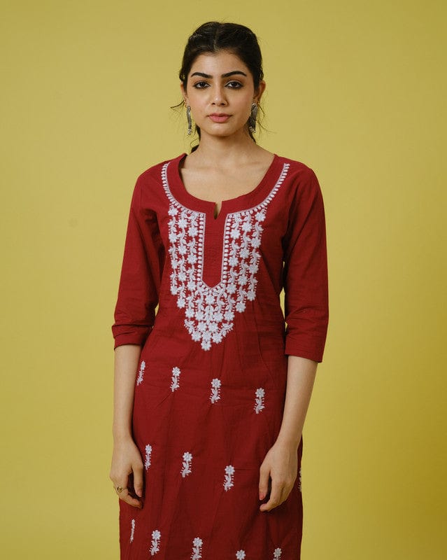 Maroon 3/4th Sleeves Cotton Cambric Floral Thread Work Knee Length Kurta