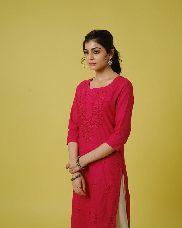 Pink 3/4th Sleeves Cotton Cambric Tonal Floral Thread Work Knee Length Kurta