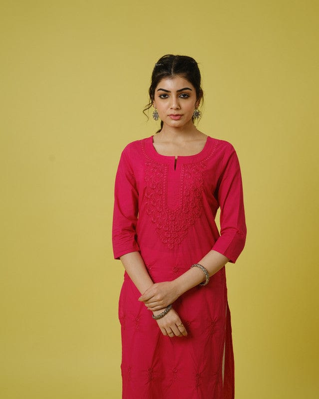 Pink 3/4th Sleeves Cotton Cambric Tonal Floral Thread Work Knee Length Kurta