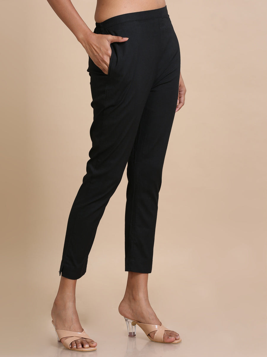 Black Cotton Solid Slim fit Ankle length Pants