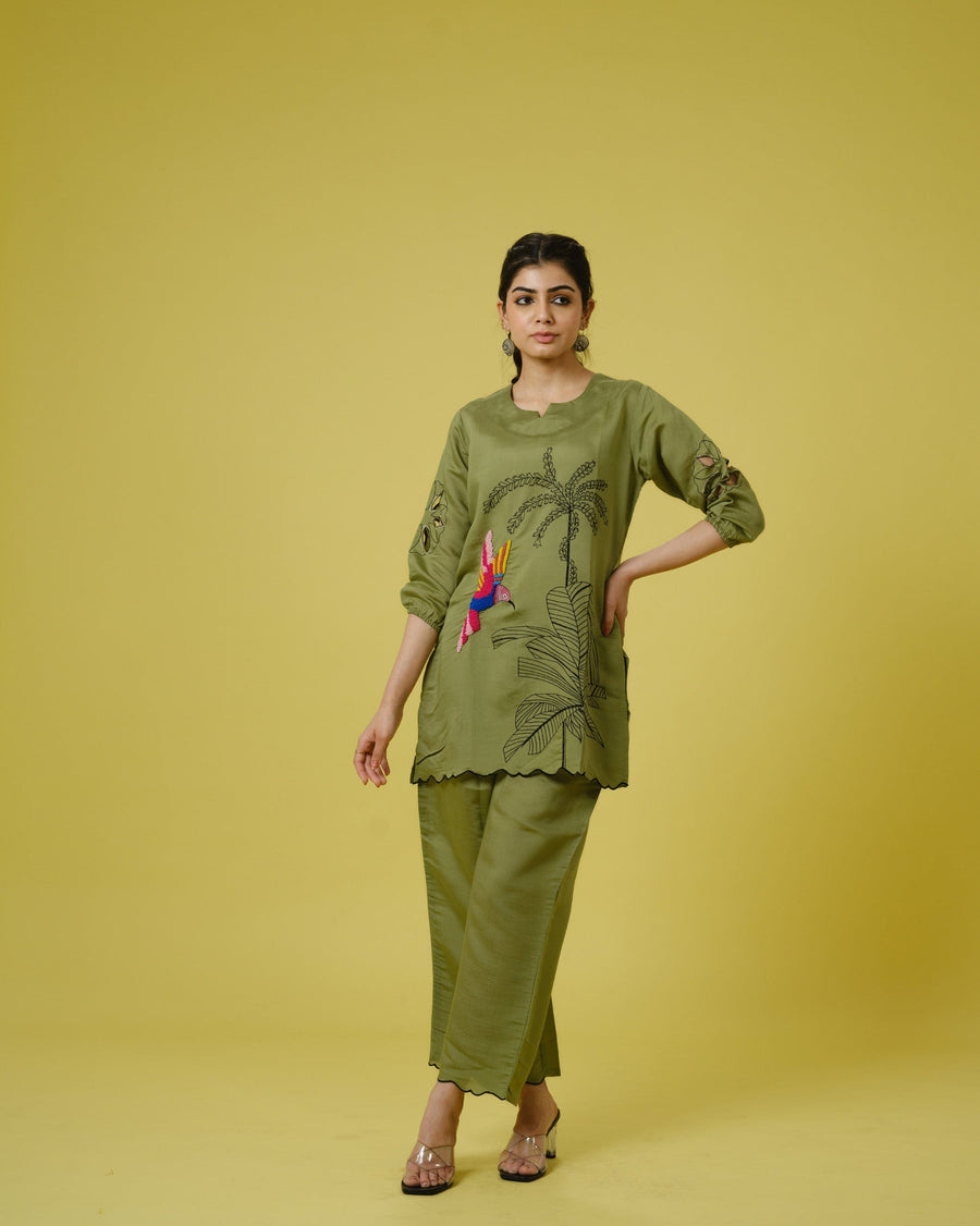 Olive 3/4th Sleeves Cotton Chanderi Tropical, Thread Work Hip Length Co-Ords