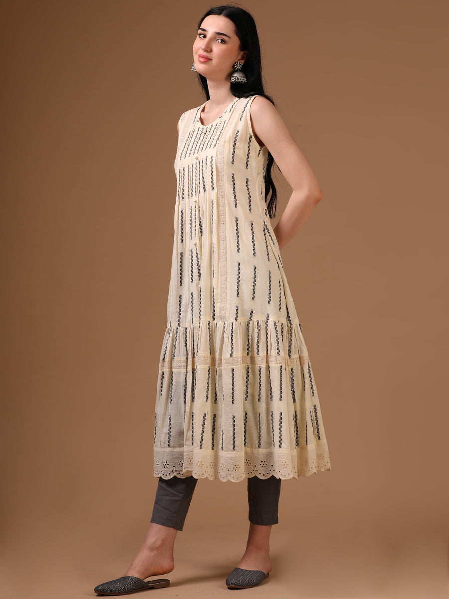 Off-White Sleeveless Traditional Motifs Flared Dress