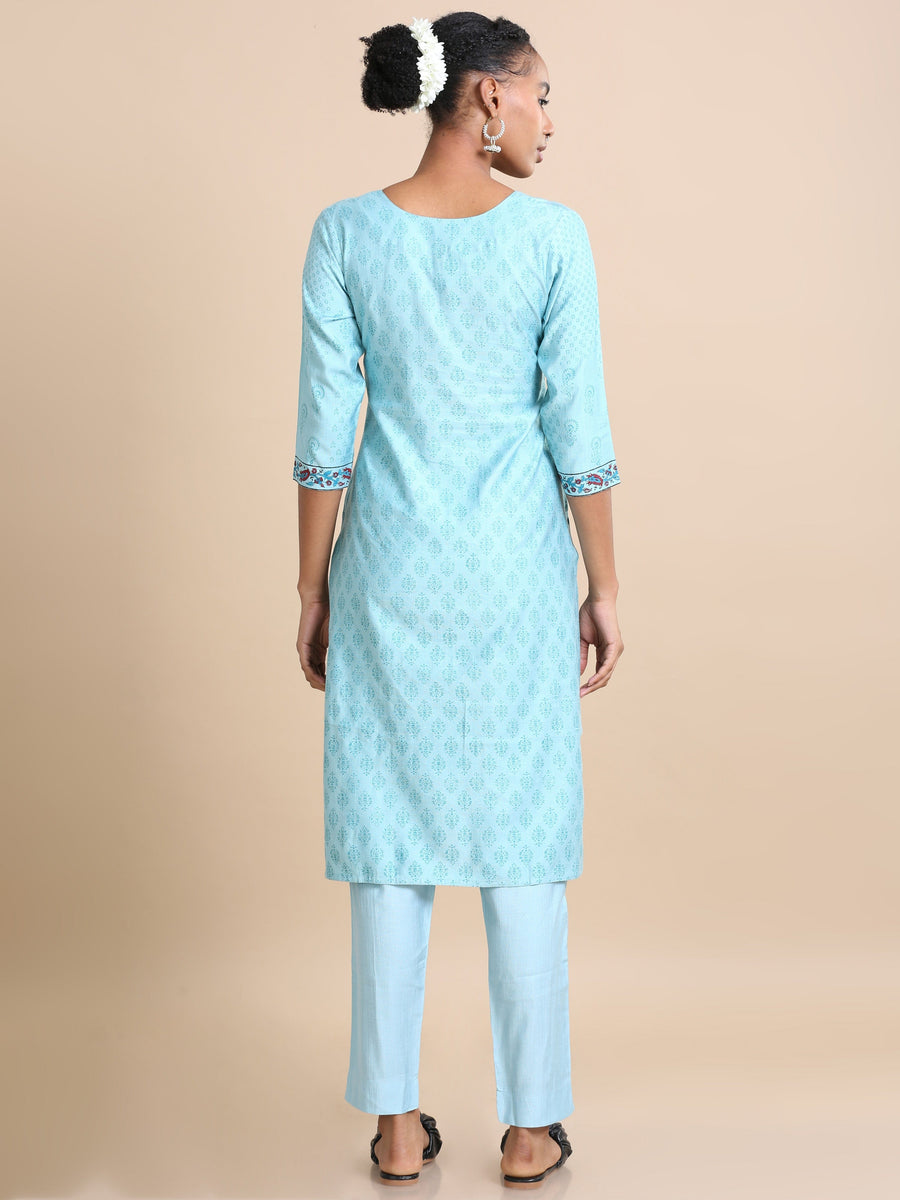 Blue 3/4th sleeves Chanderi Block print  Regular fit Calf length Kurta Set - With Dupatta