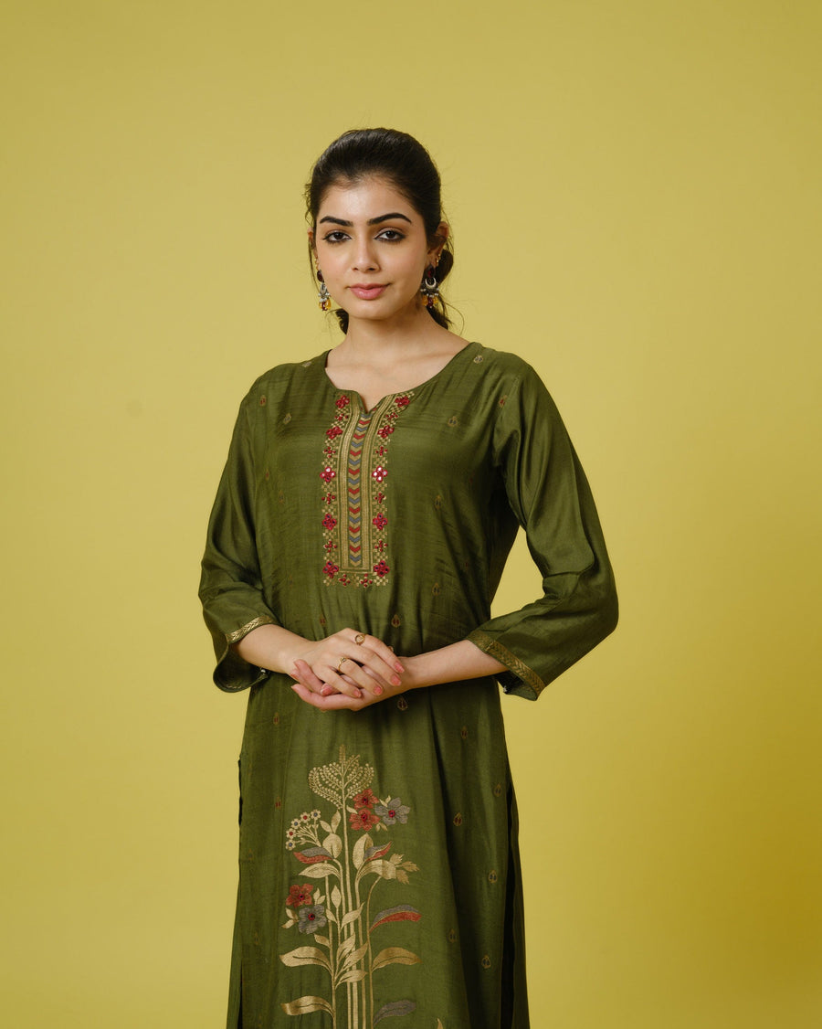 3/4th Sleeves Chanderi Banarasi Print, Mirror Work Calf Length Kurta Set - With Dupatta