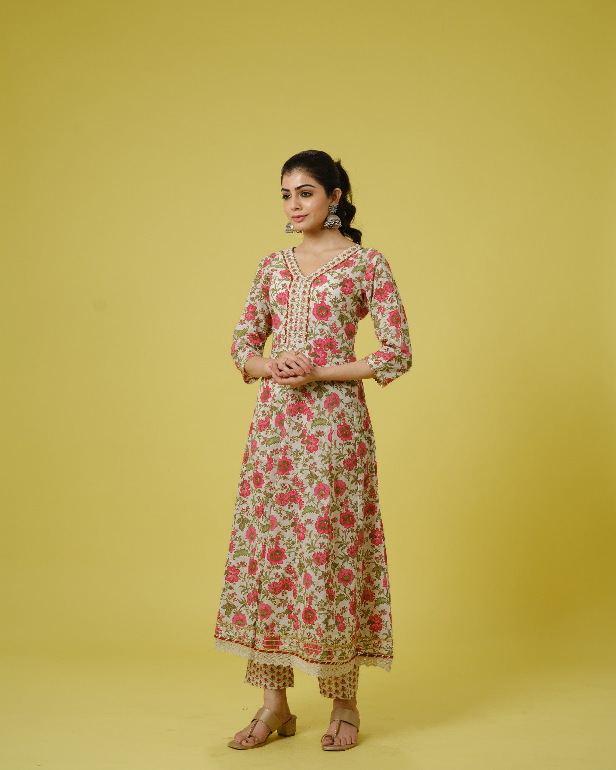 White 3/4th Sleeves Cotton Floral Print Calf Length Kurta Set - With Dupatta
