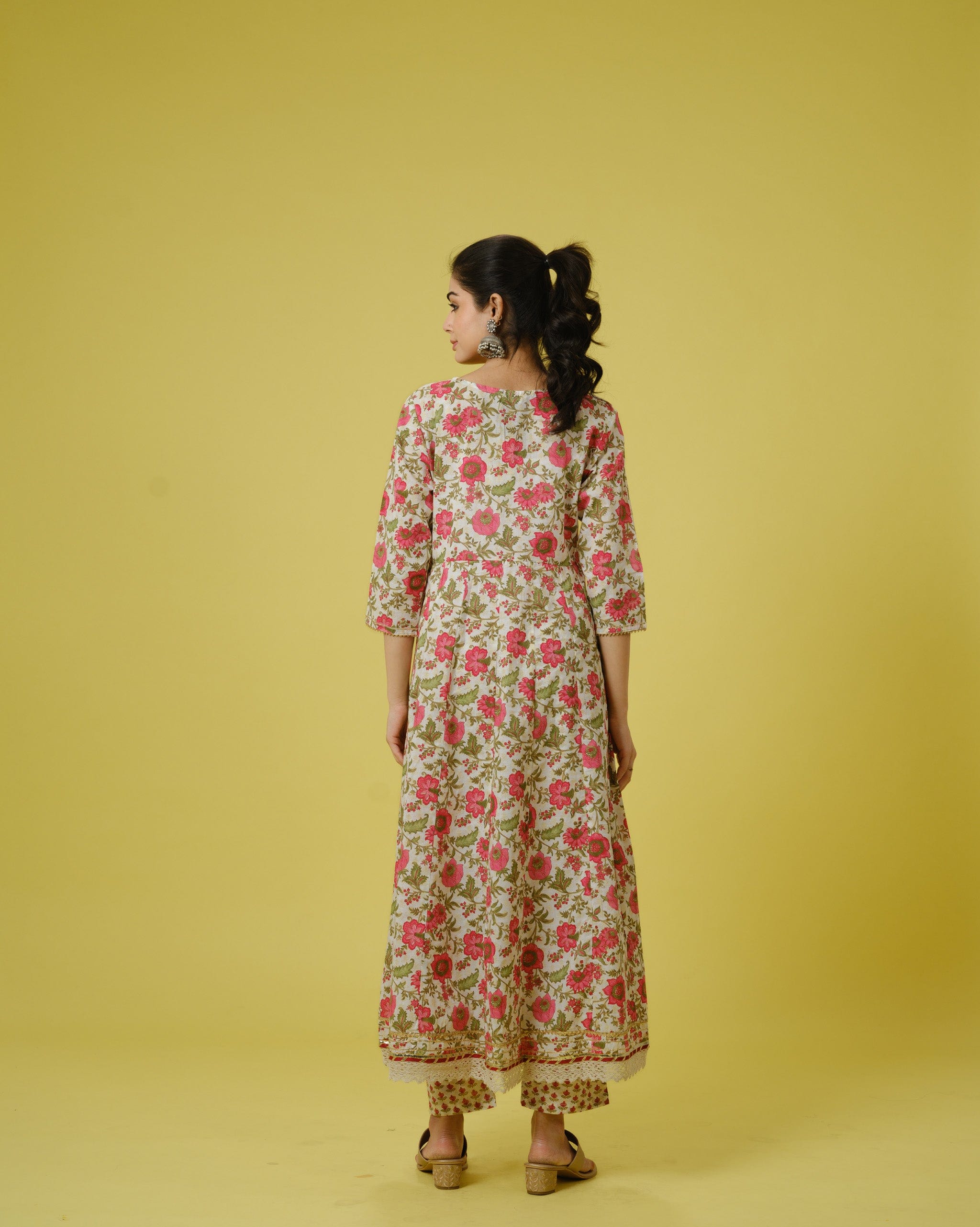 White 3/4th Sleeves Cotton Floral Print Calf Length Kurta Set - With Dupatta