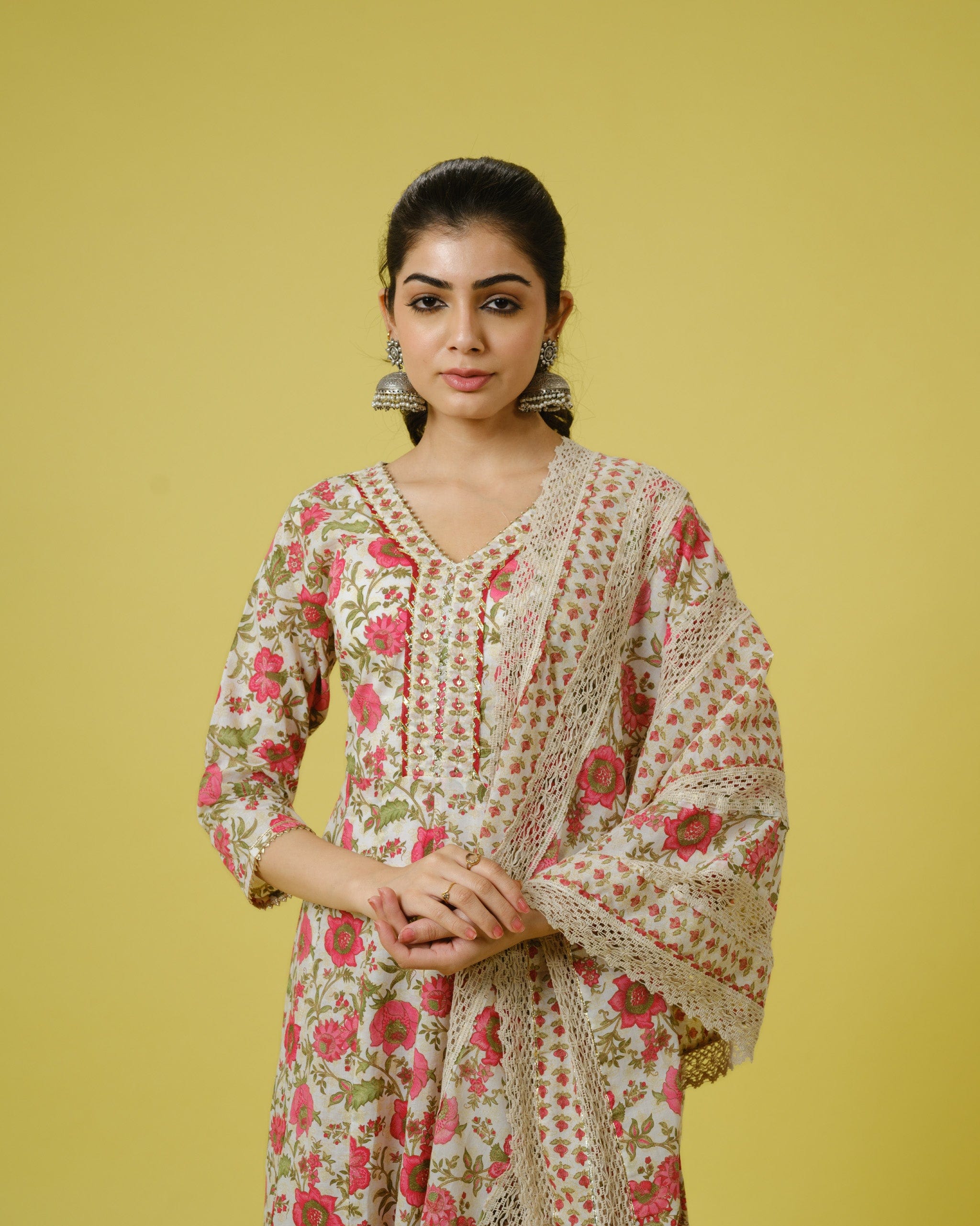 White 3/4th Sleeves Cotton Floral Print Calf Length Kurta Set - With Dupatta