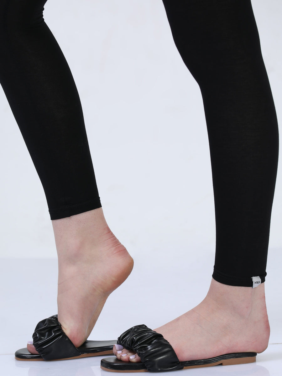 Black Solid Cotton Lycra Ankle Length Leggings