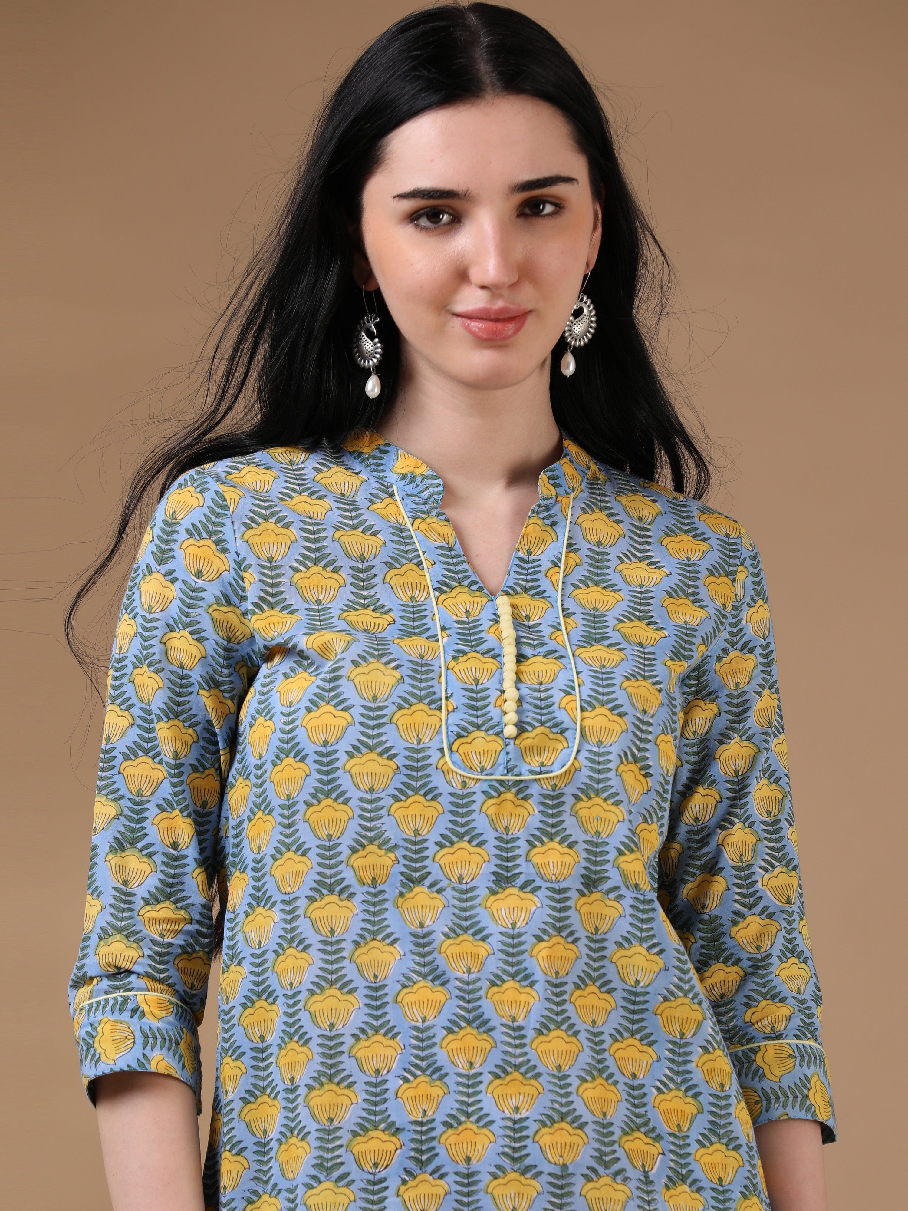 Blue 3/4th Regular Sleeve Block Print Straight Cut Kurta