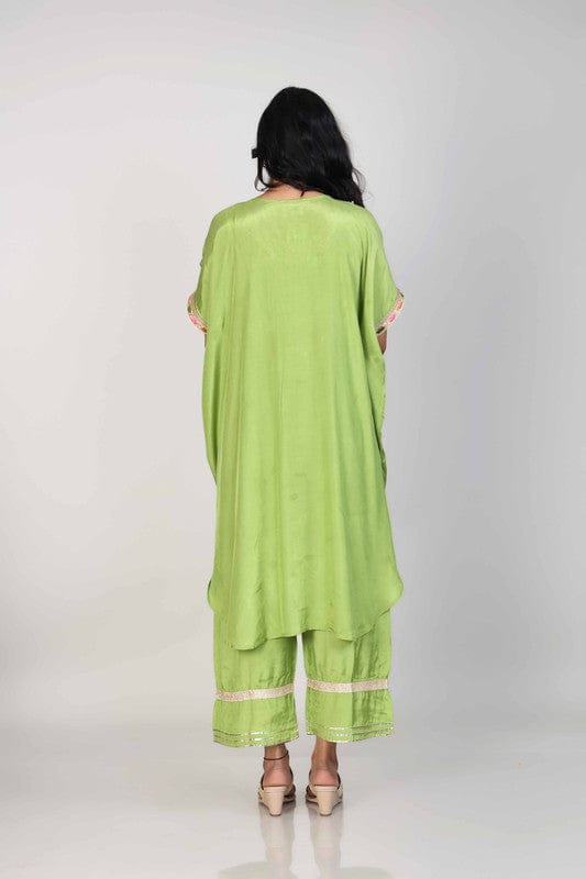 Green Elbow Sleeves Chanderi Lace attachament on neck placket Calf length Kurta Set - Without Dupatta