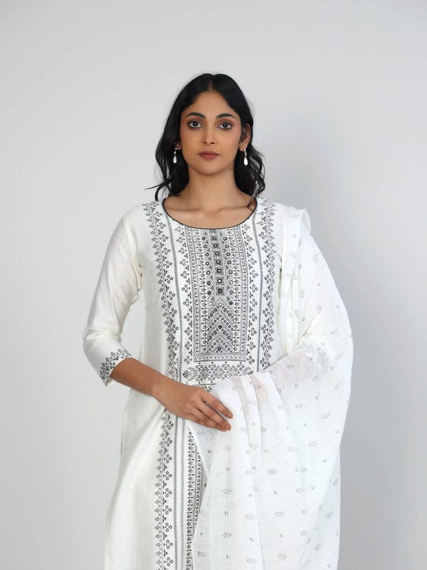 White 3/4th Sleeves Viscose Placement print Calf length Kurta Set - With Dupatta