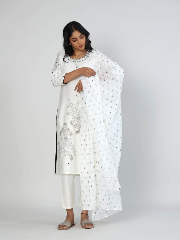 White 3/4th Sleeves Viscose Placement print with mirror and thread work Calf length Kurta Set - With Dupatta