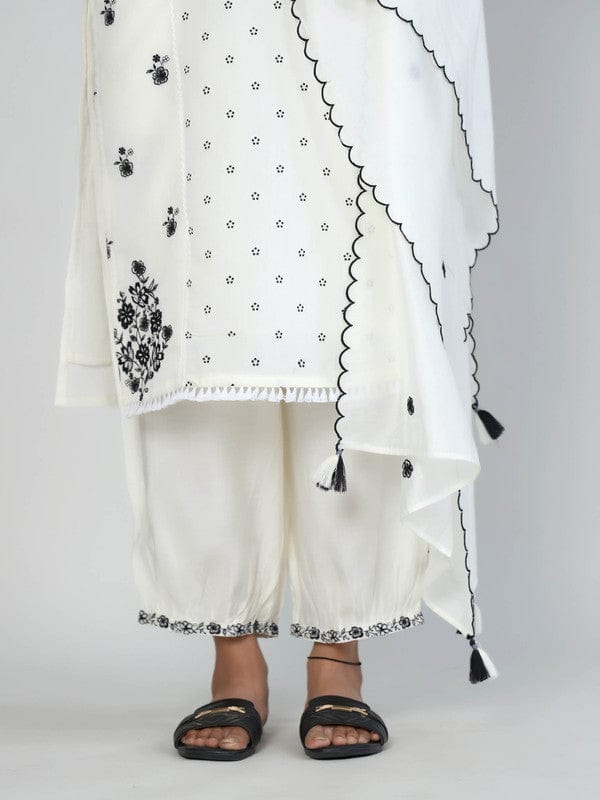 Cream 3/4th Sleeves Chanderi All over mixed prints Calf length Kurta Set - With Dupatta