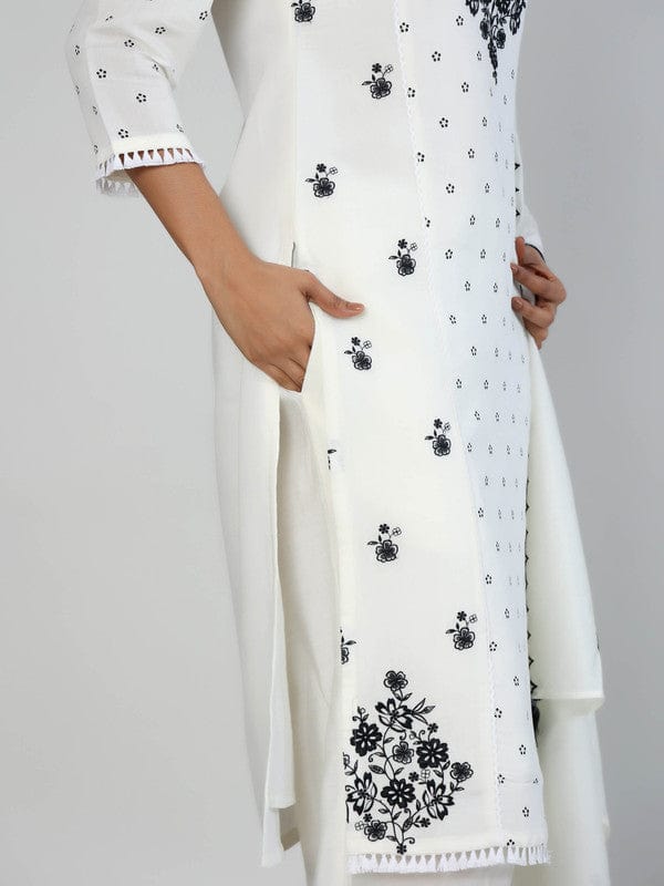 Cream 3/4th Sleeves Chanderi All over mixed prints Calf length Kurta Set - With Dupatta