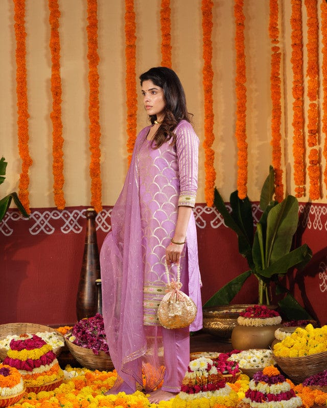 Lilac 3/4th slevees Chanderi Fish scale Calf length Kurta set - With Dupatta