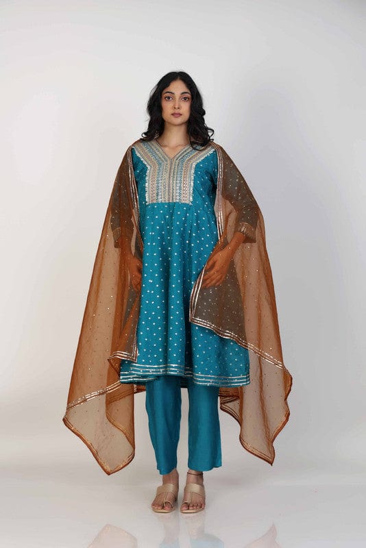 Teal 3/4th Sleeves Chanderi Zari thread work Knee length Kurta Set - With Dupatta