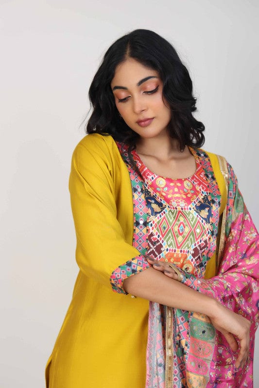 Yellow 3/4th Sleeves Silk Chanderi Mixed print Calf length Kurta Set - With Dupatta