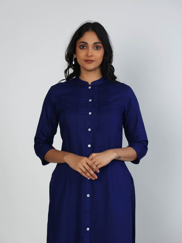 Blue 3/4th Sleeves Rayon Solid Calf length Kurta