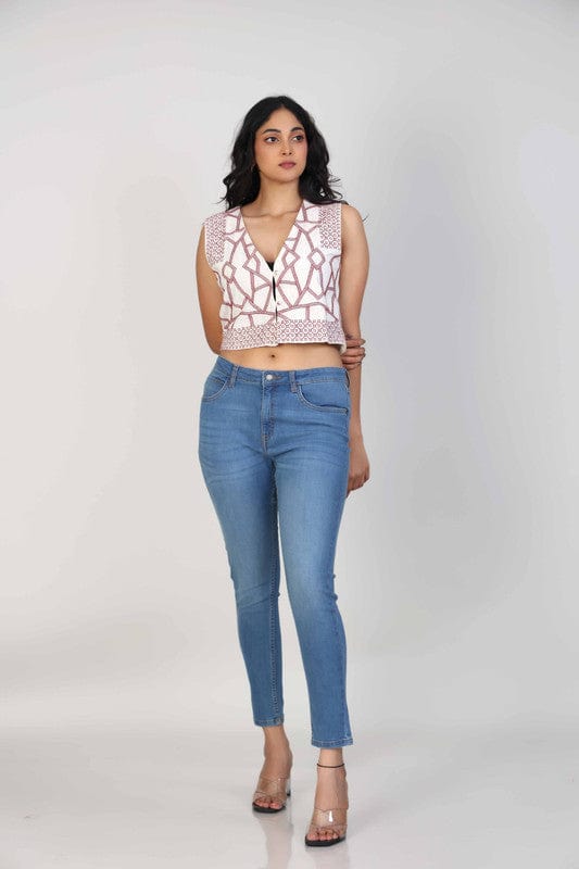 Off White Sleeveless Cotton Thread work Crop Length Top