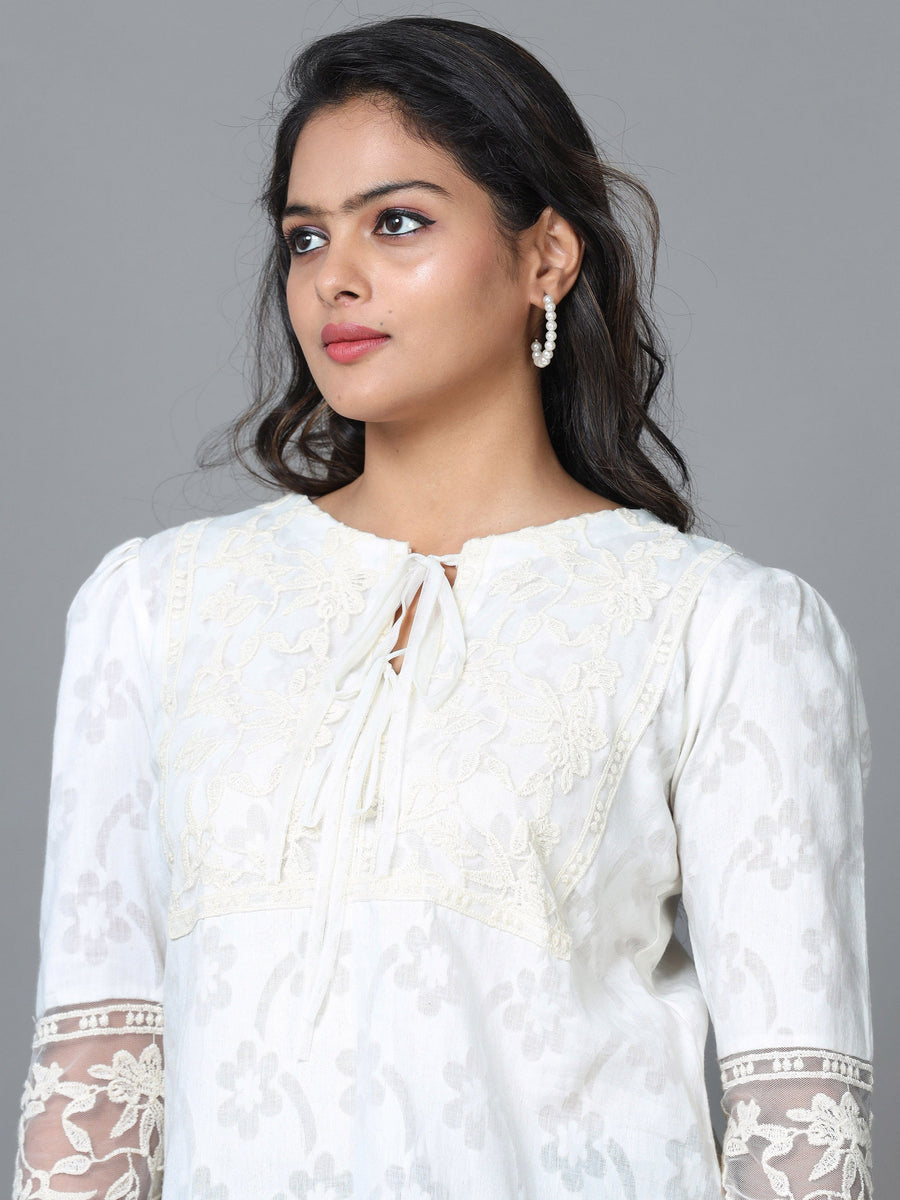 White 3/4 Sleeve Cotton Printed Western Standard Length Top