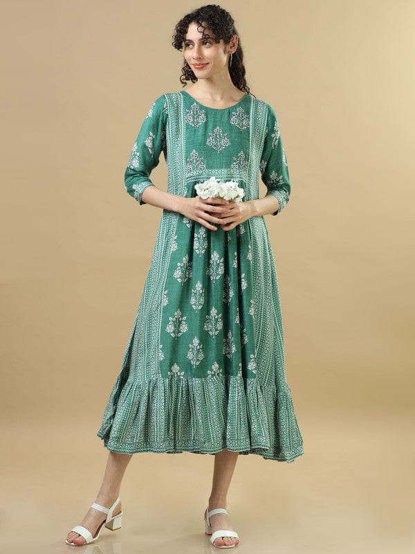 Green 3/4Th Sleeves Cotton Slub Floral Regular Fit Calf Length Dress