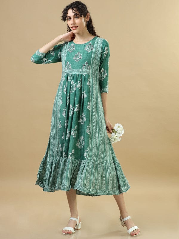 Green 3/4Th Sleeves Cotton Slub Floral Regular Fit Calf Length Dress