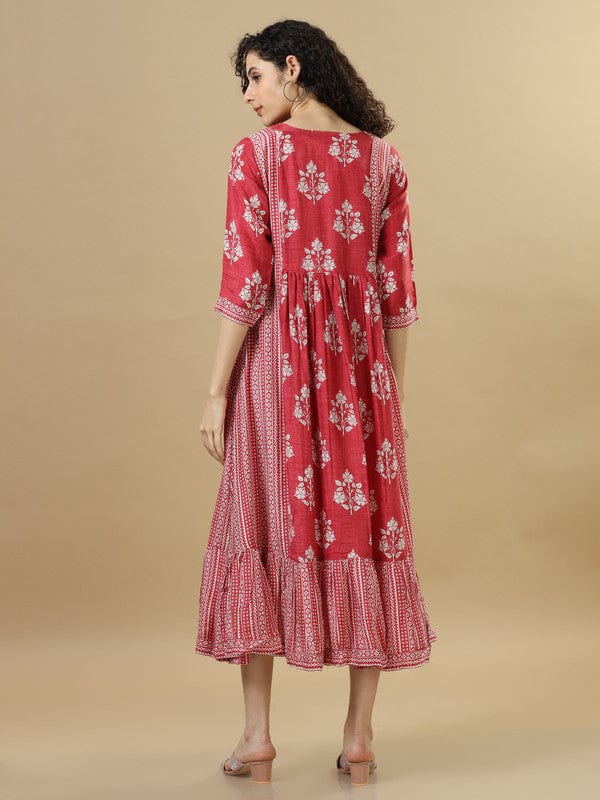 Red 3/4th Sleeves Cotton Floral Regular fit Calf length Dresses