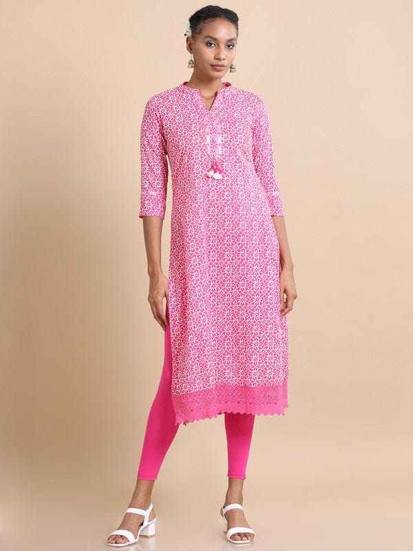 Magenta 3/4th sleeves Cotton Abstract print, mirror work Regular fit Calf length Kurta